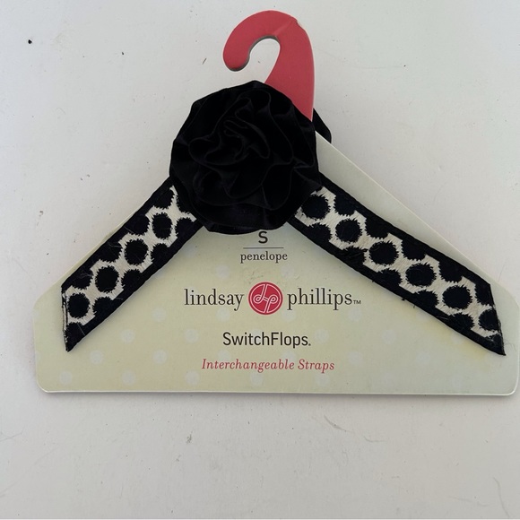 LINDSAY PHILLIPS SWITCH FLOPS NWT SMALL - Picture 2 of 11